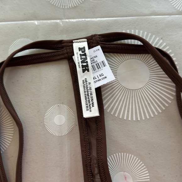 💖PINK Victoria’s Secret Panty Thong - Picture 9 of 11